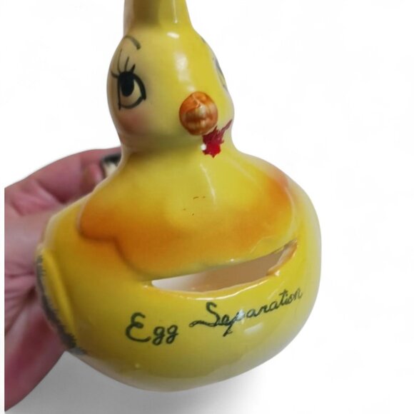 Vintage Yellow Ceramic Hen Egg Separator: Farmhouse Kitchen Decor - Picture 8 of 10